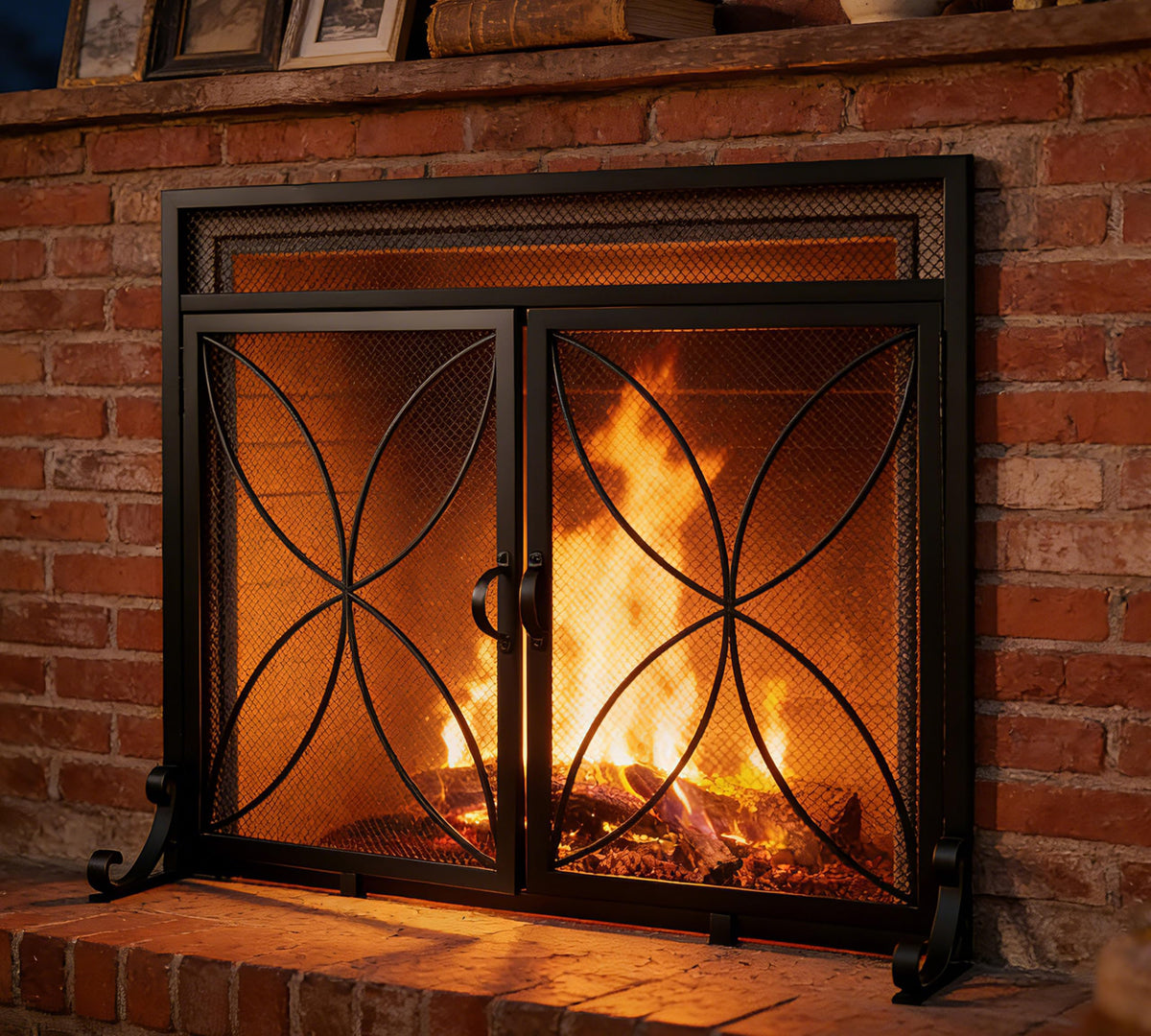 Magnetic Double Door Black Wrought Iron Fireplace Screen Q986